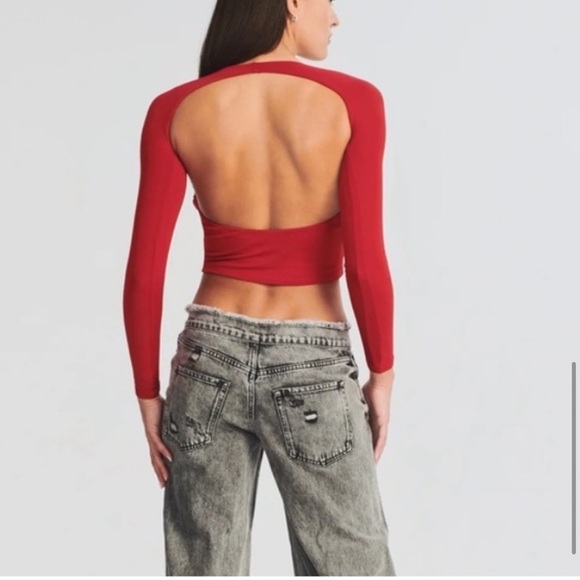 NWT - SER.O.YA Ellis Top in Cherry Red - Size Medium - Picture 5 of 6